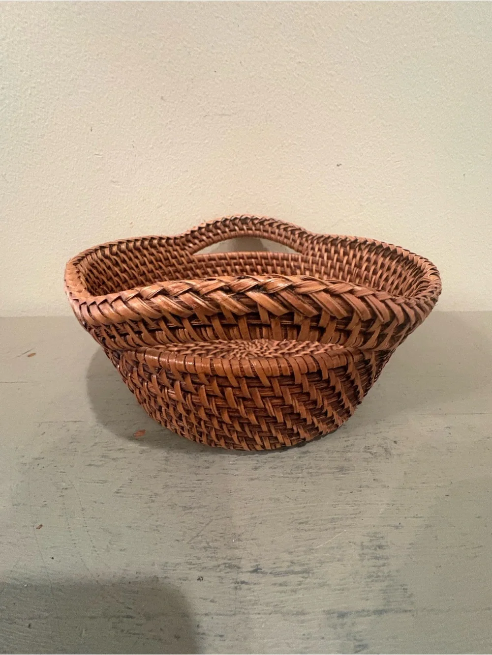 Crate&Barrel 7X3 Artesia Honey Rattan Round Bread/Cracker Basket